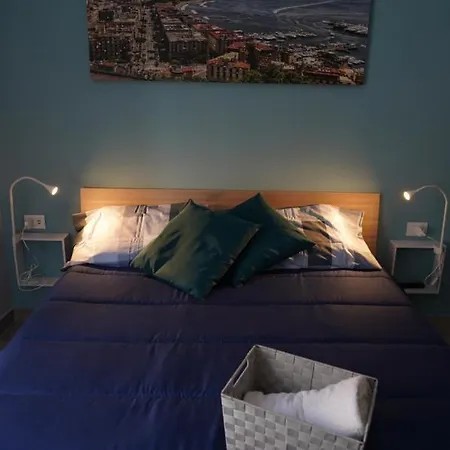 Bed and breakfast Cristal Nápoles